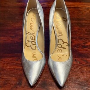 Sam Edelman Metallic Silver Heels 4” heel Size 9